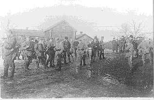 Kuva: Saksalaisia, ruotsalaisia ja 
venlisi sotilaita Ahvenanmaalla
